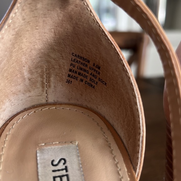 Camel Steve Madden Heels Size 9 - Picture 4 of 5